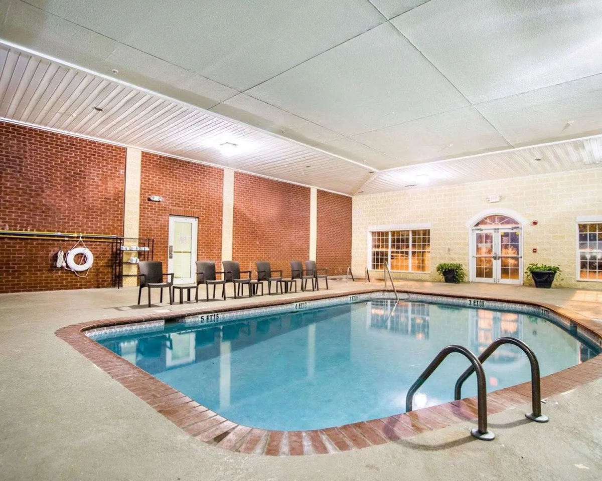 Comfort Suites Sumter near Shaw AFB