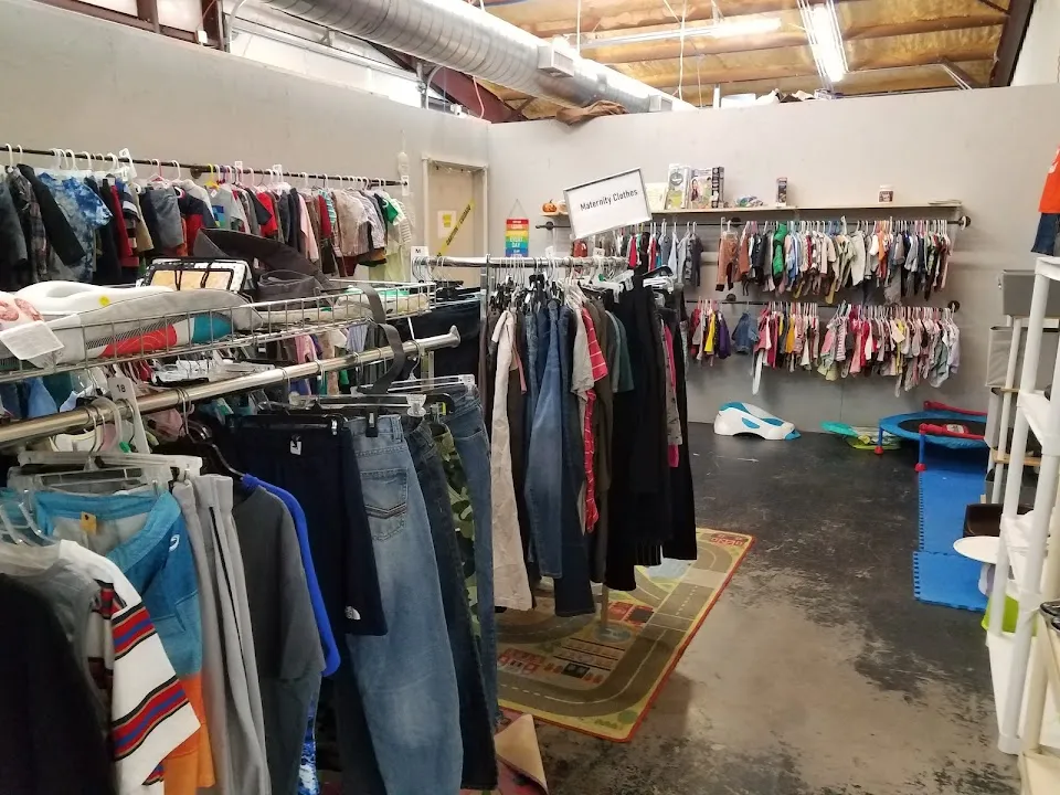 Tahlequah Habitat ReStore Rack