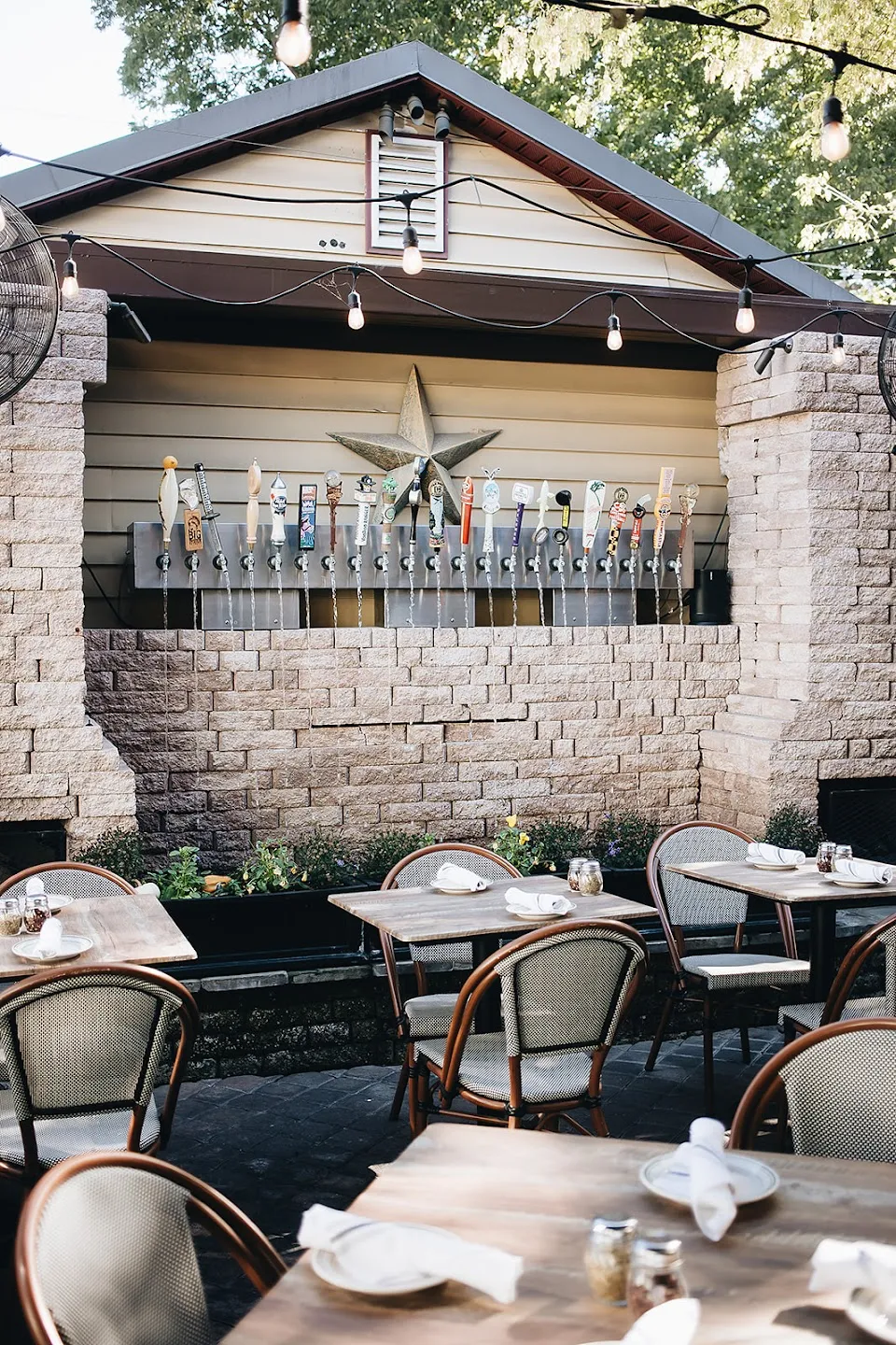 Ava's Pizzeria & Wine Bar - St. Michaels