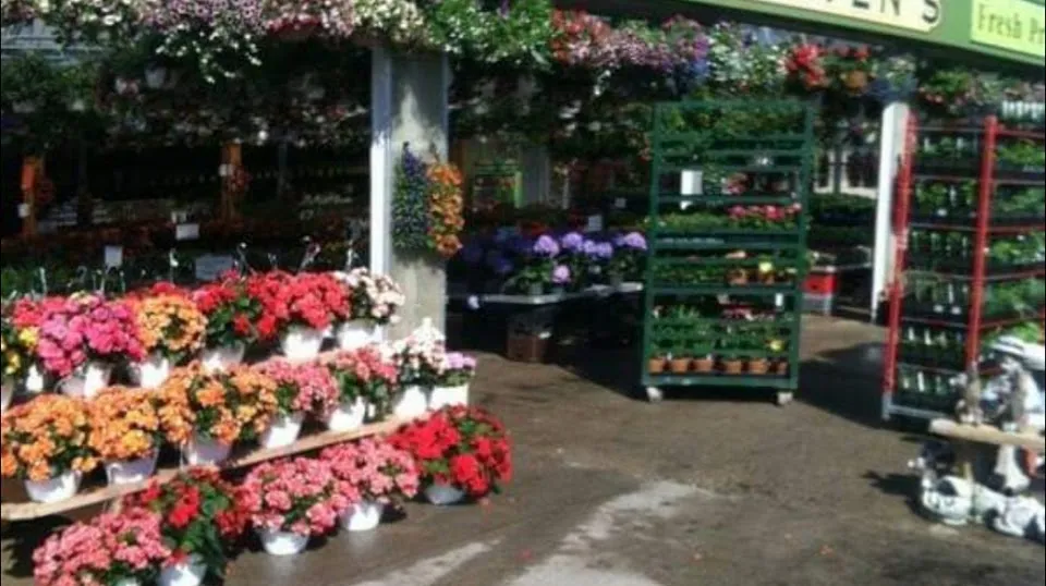 Walraven's Market