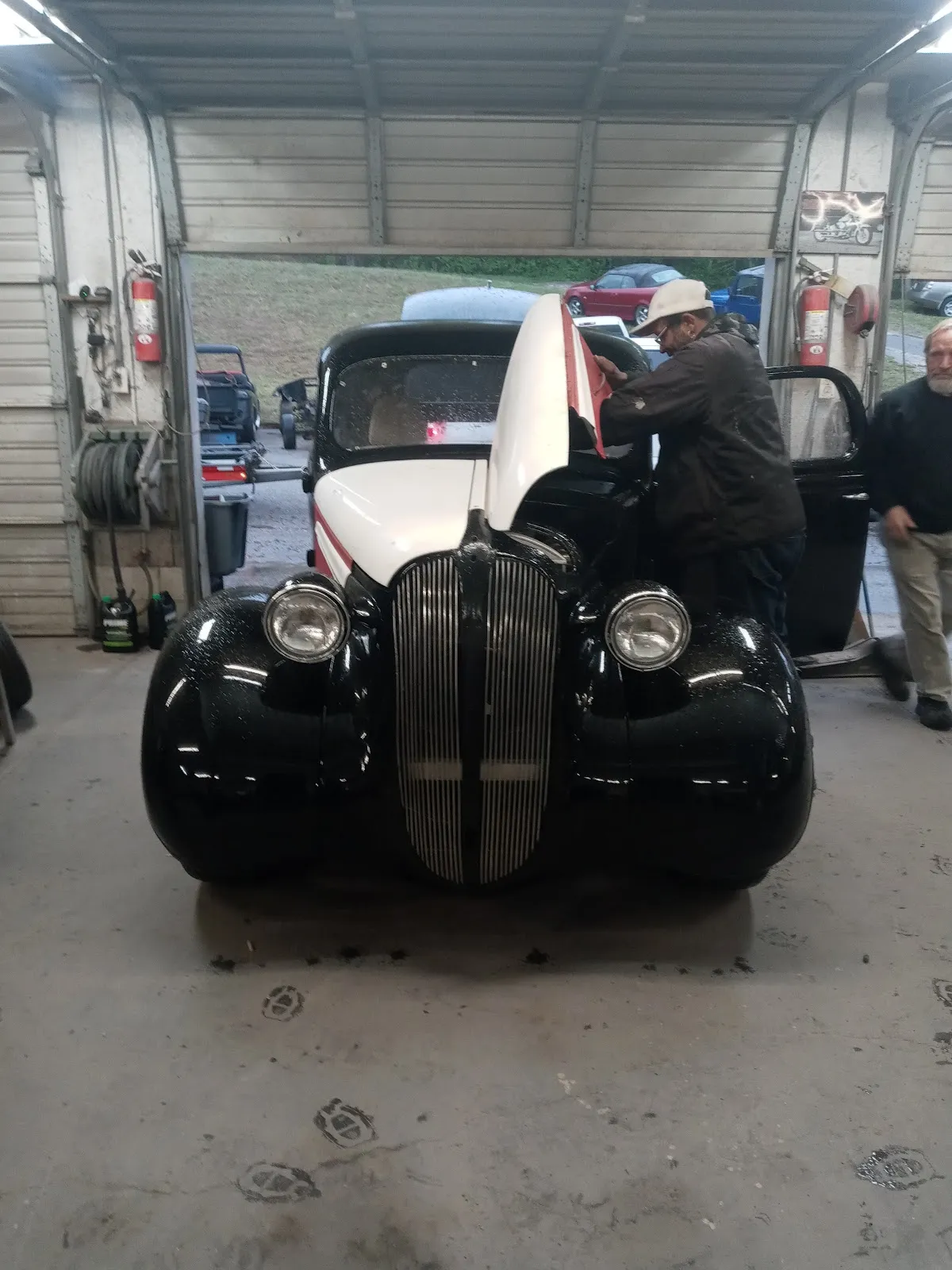 Finley's Garage