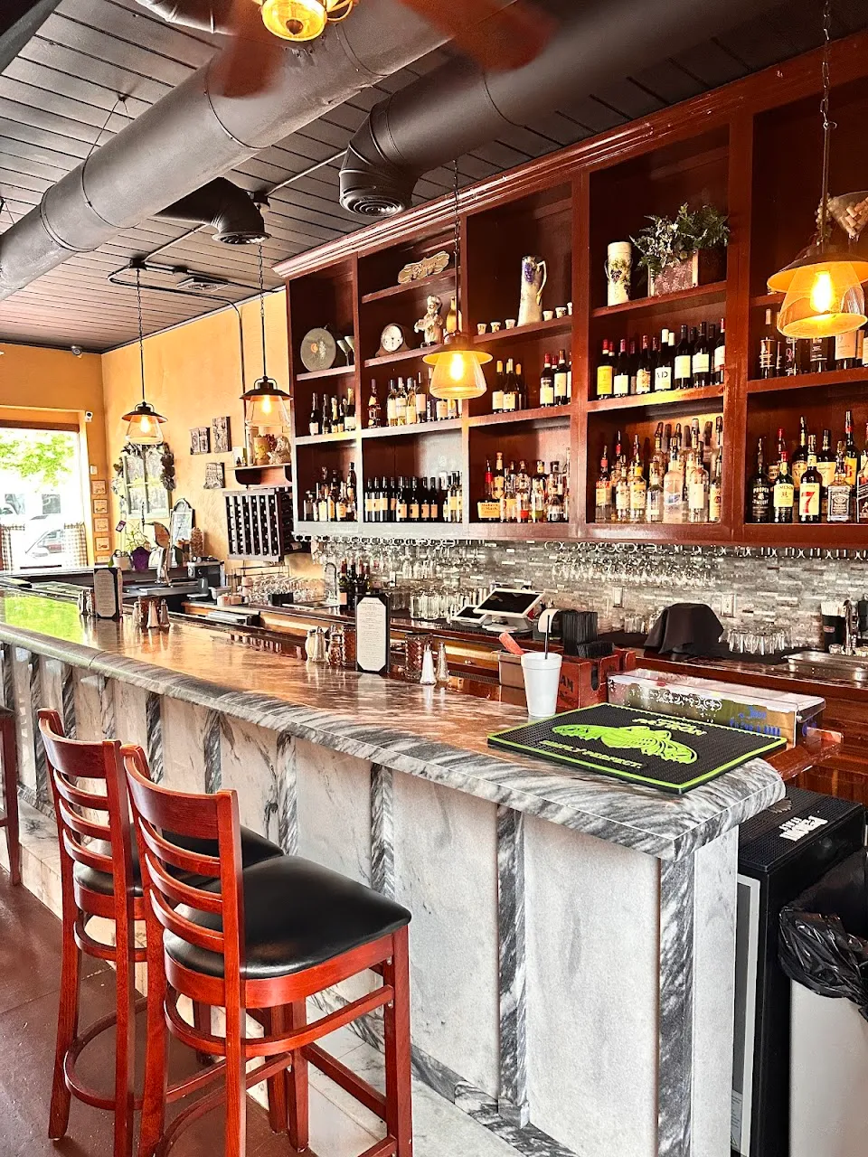 Mamma Onesta's Italian Restaurant