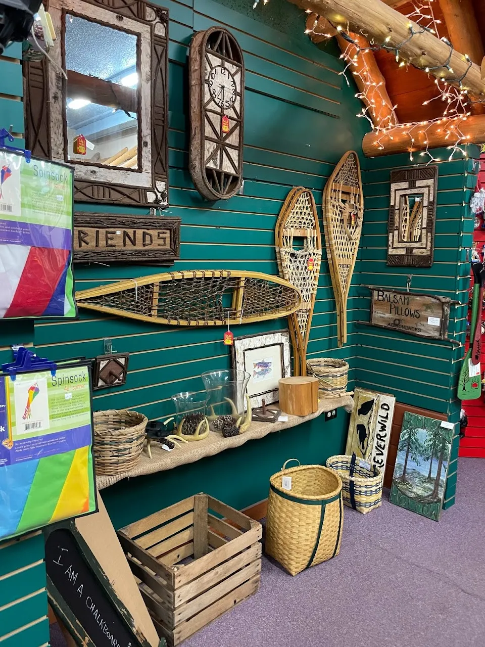 Souvenir Village