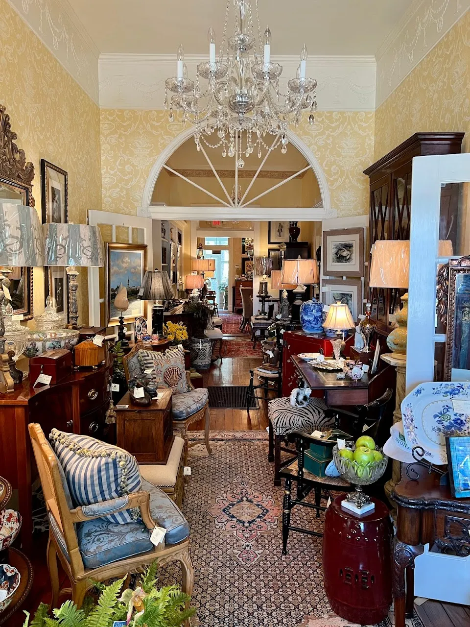 Hamilton House Antiques & Interiors