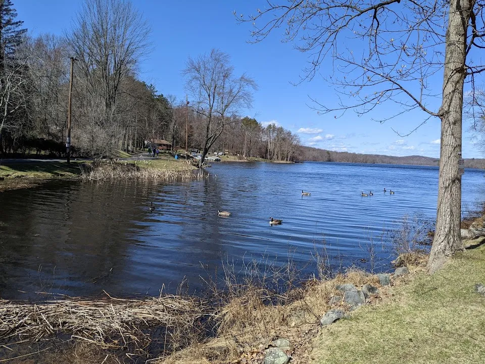 Chadwick Lake