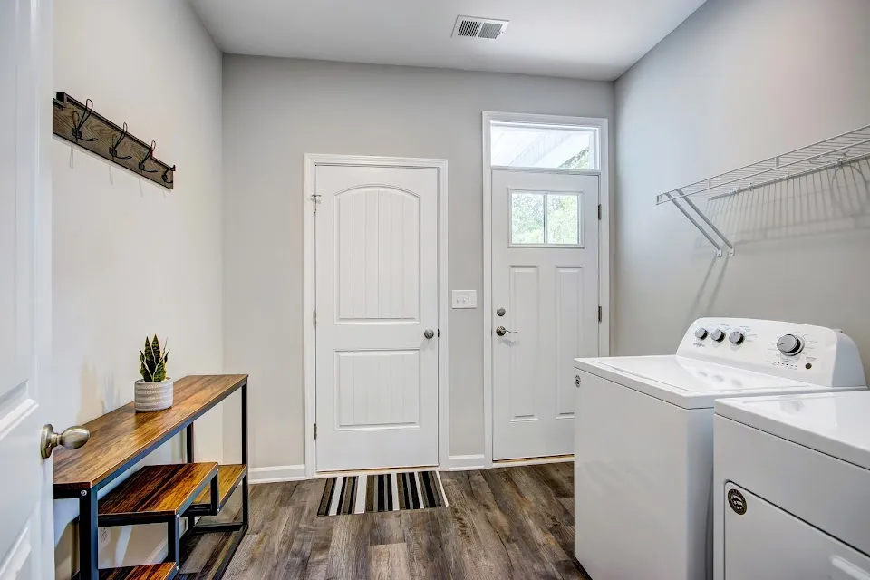 Gatsby Crashpads Shaw