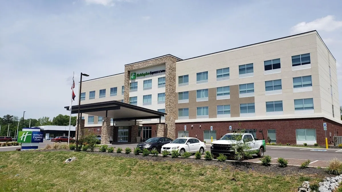 Holiday Inn Express & Suites Nashville North - Springfield by IHG