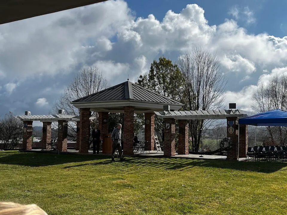 Veterans Memorial Park