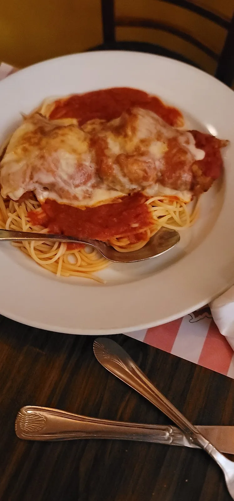 Four Brother’s Pizzeria, Restaurant & Bar