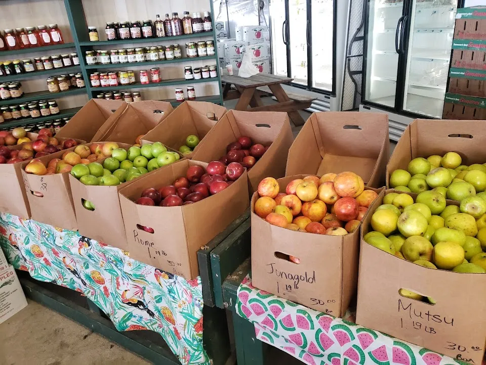 Lamb's Produce Stand
