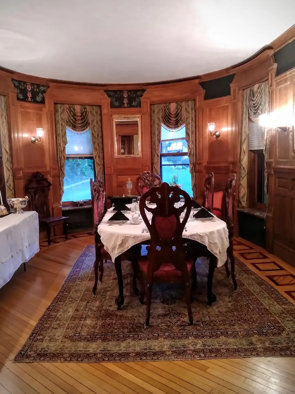 D.H.Burrell Overlook Mansion