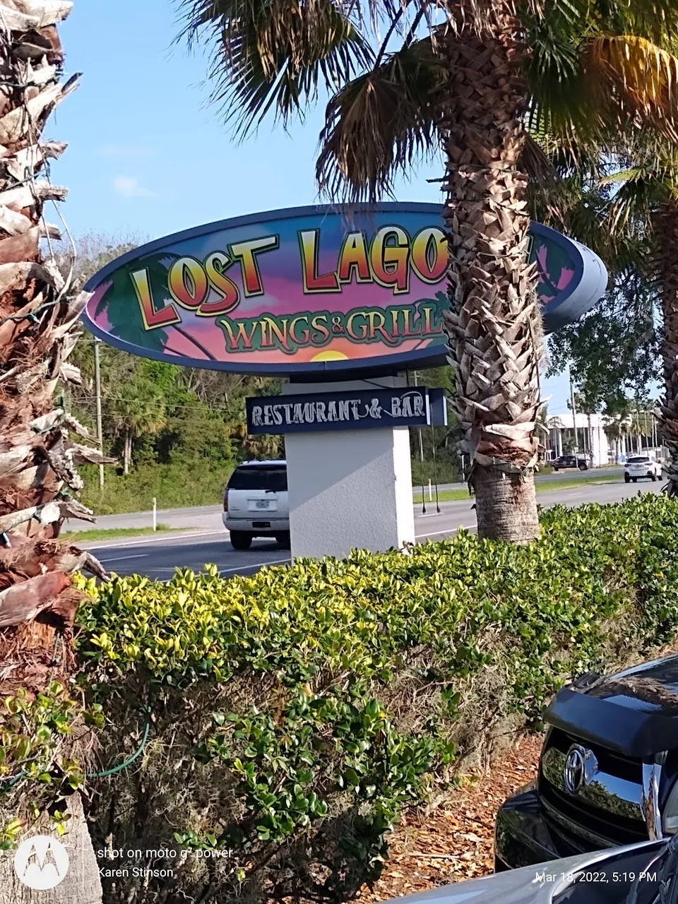 Lost Lagoon Wings and Grill