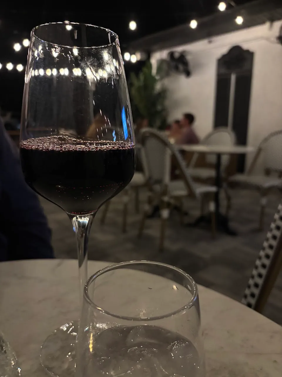 Rogue Wave Wine Bar