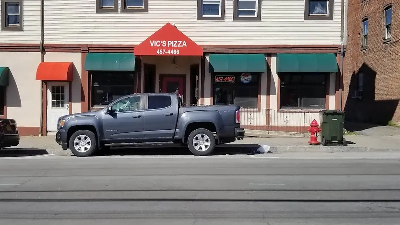 Vic's Pizza