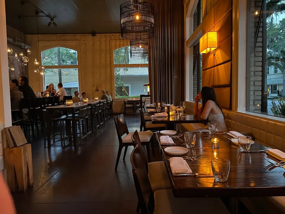 Local 11ten Food | Wine