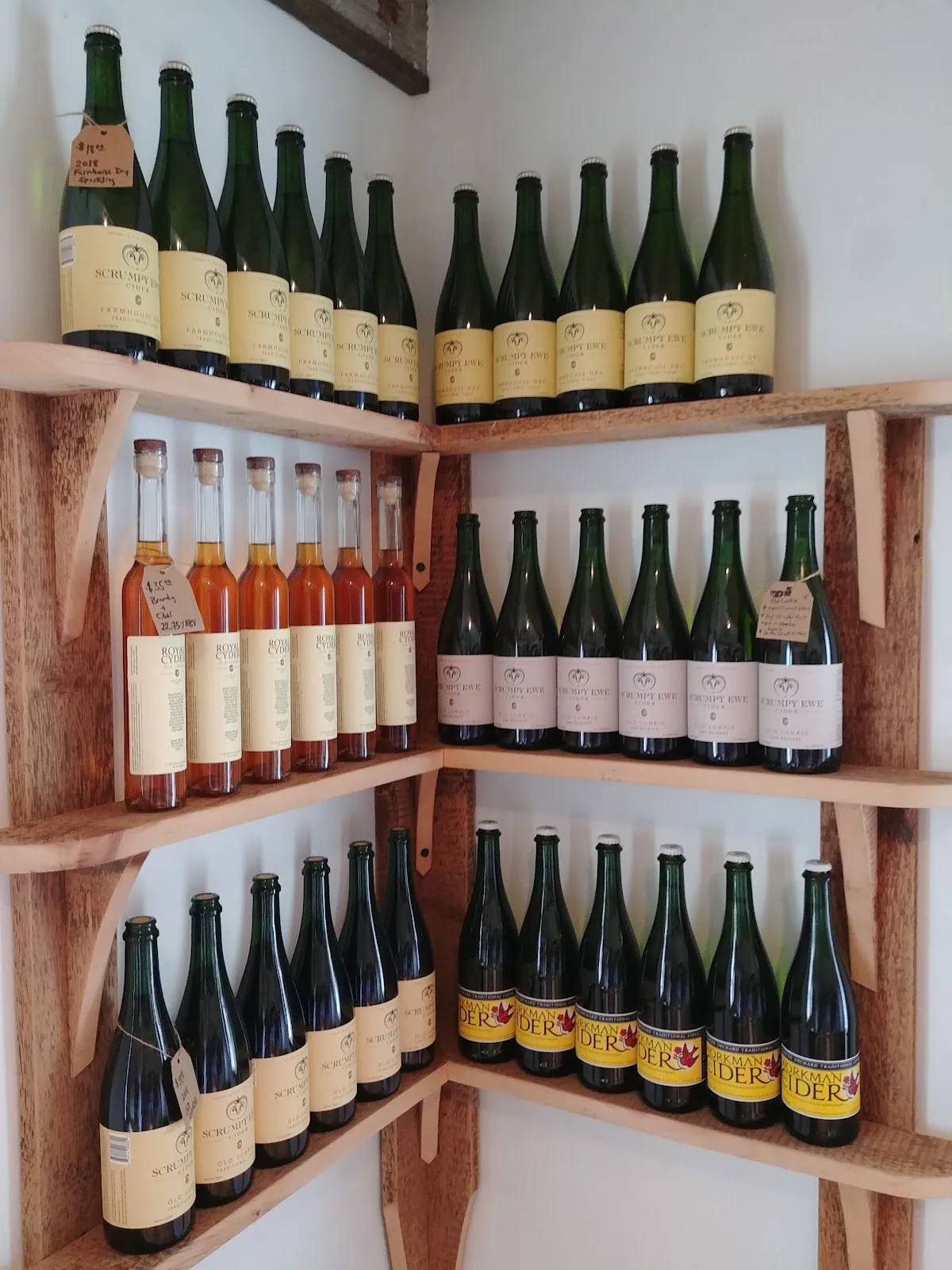 Scrumpy Ewe Cider's Tasting Room