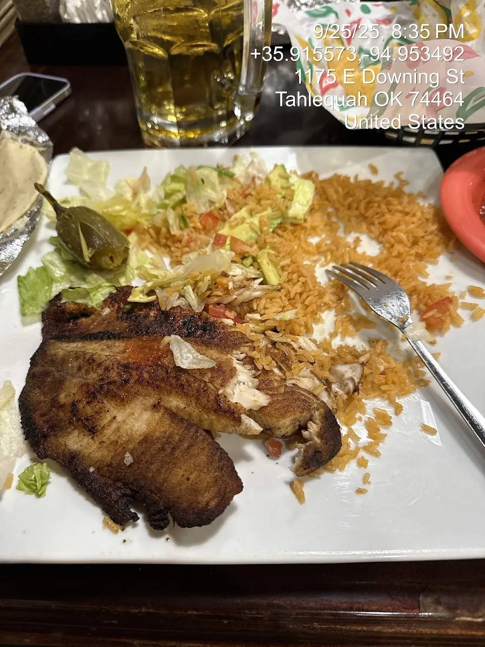 Las Maracas Restaurant and Bar