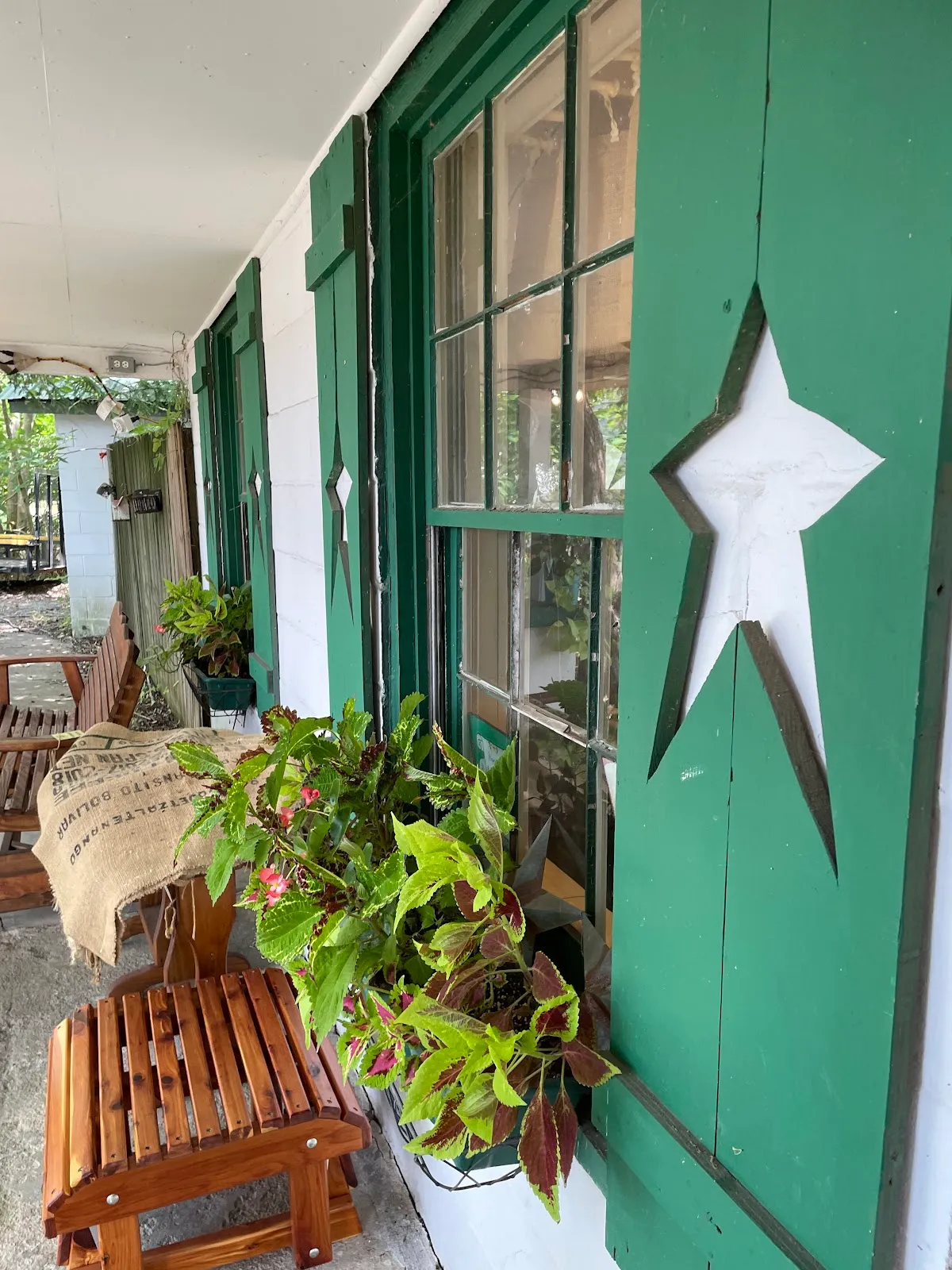 Bryant's Country Store
