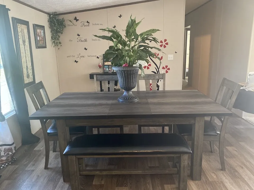 Farmers Home Furniture | Lake City, SC