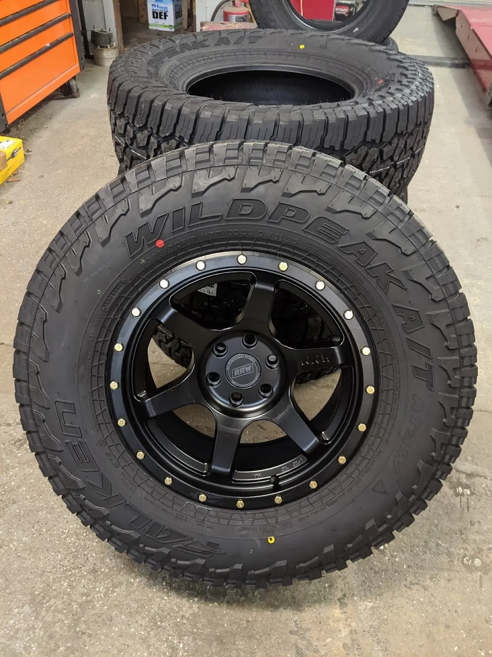 SCR Customs & Automotive