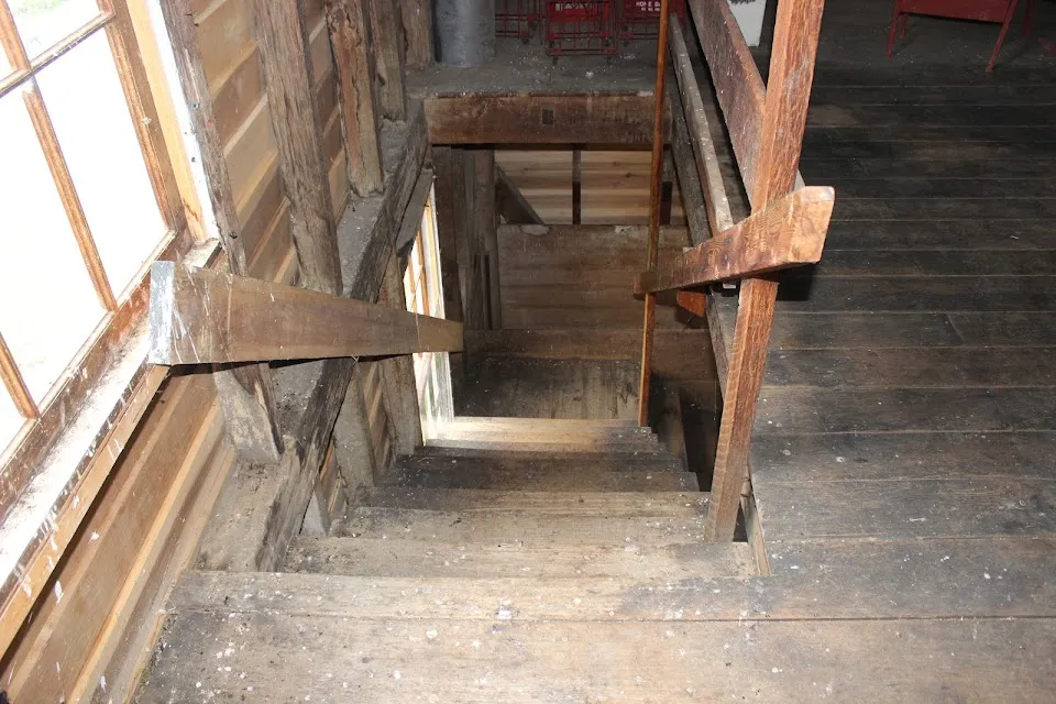 White's Mill Foundation