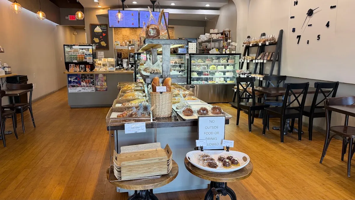 Hansel & Gretel Bakery Cafe JC