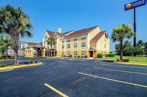 Comfort Inn & Suites Santee I-95