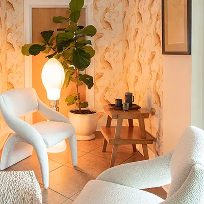 The Corner Suite