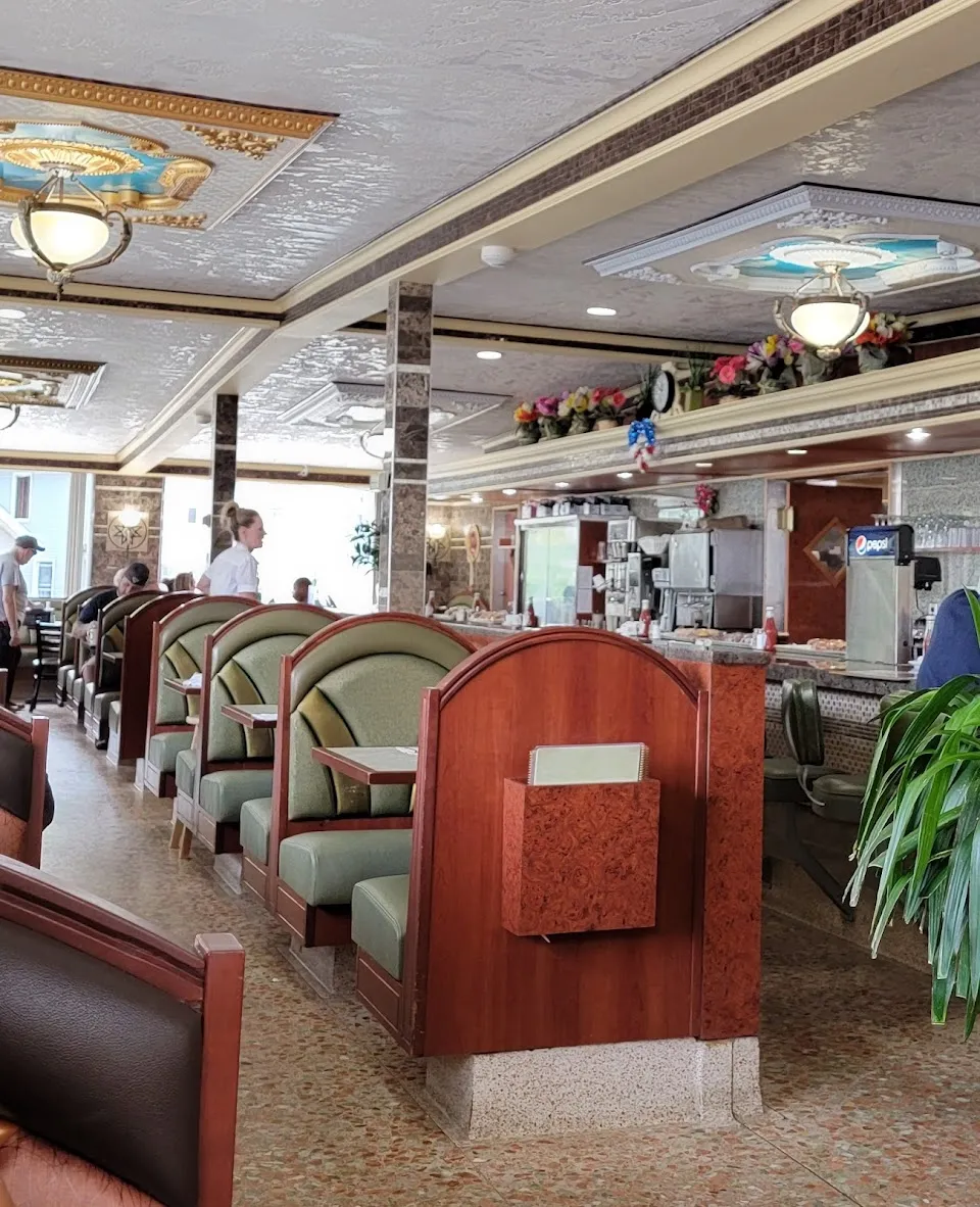 The Colonial Diner