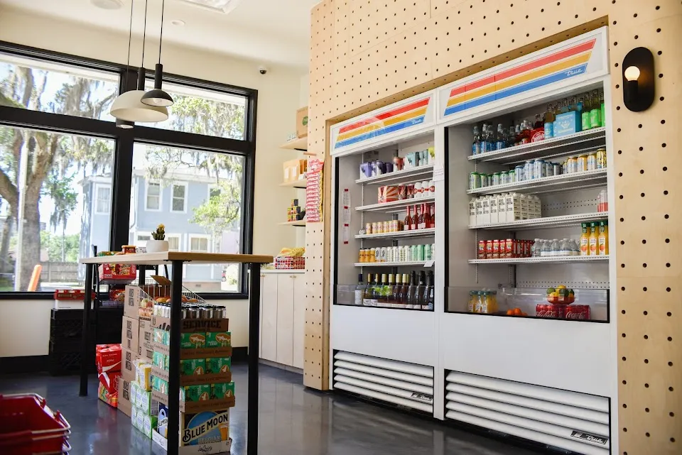 SAVANNAH - Big Bon Bodega