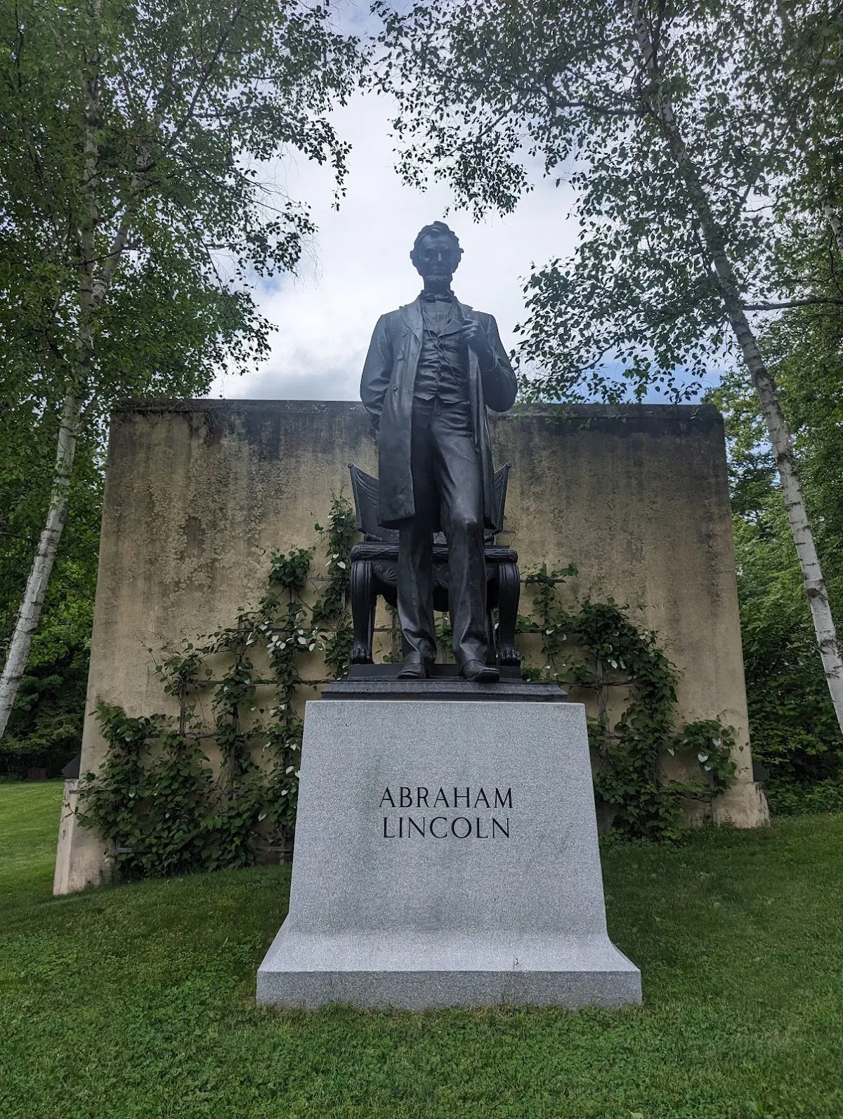 Abraham Lincoln Statue