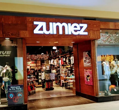 Zumiez