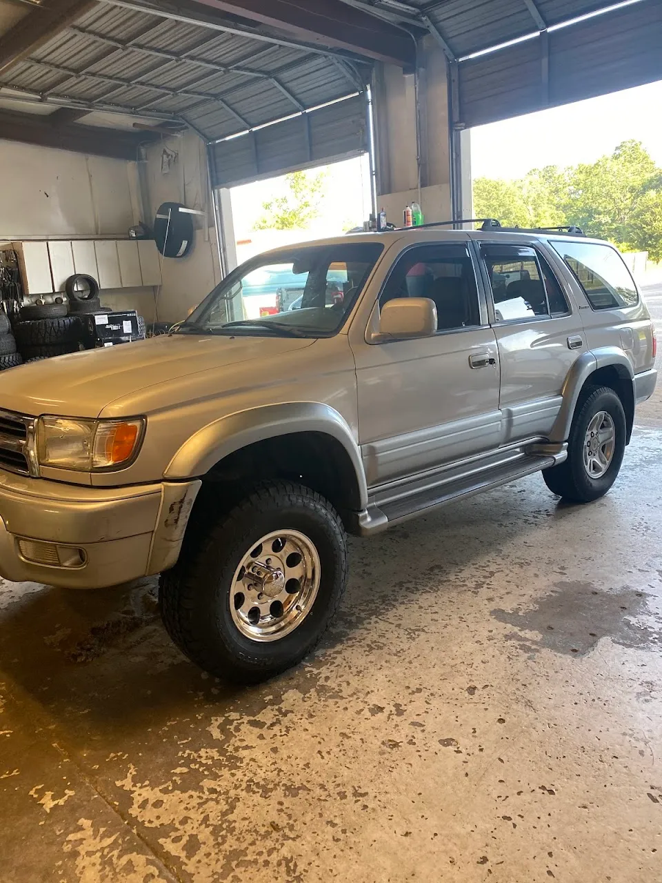 High-Rollers Four Wheel Drive