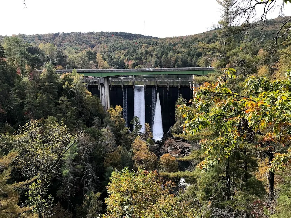 L'Eau d'Or Falls
