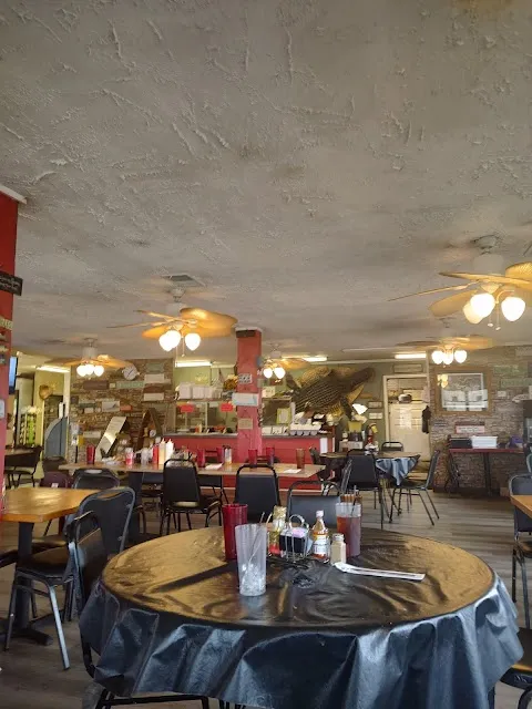 Mac Daddy's Restaurant