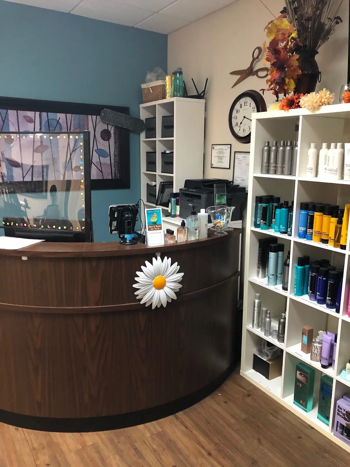 Above & Beyond Salon-Day Spa