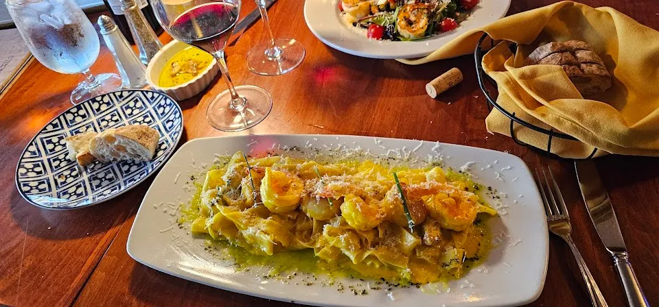 Limoncello Restaurant and Wine Bar