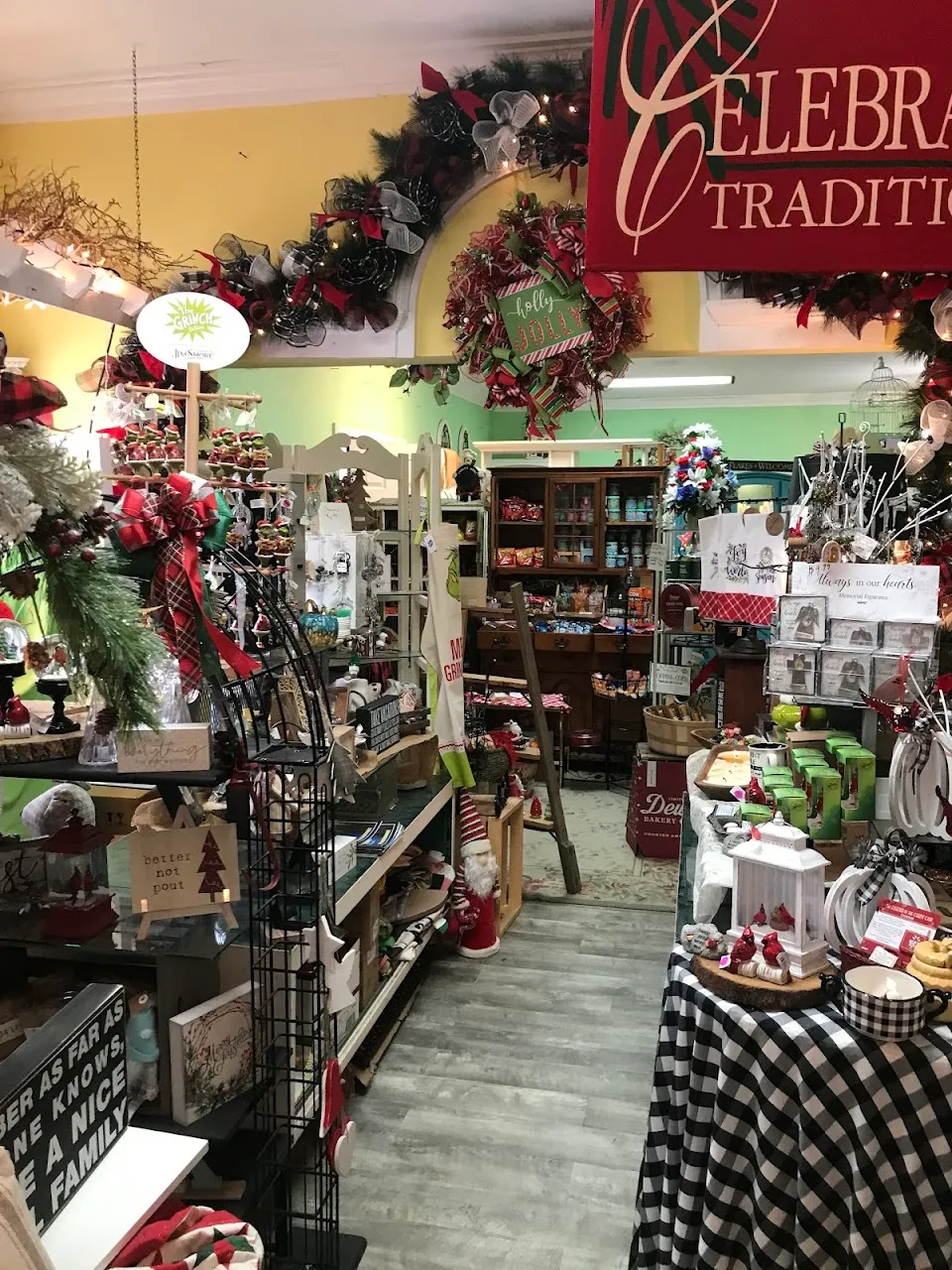 Bennett's Baskets and Bows
