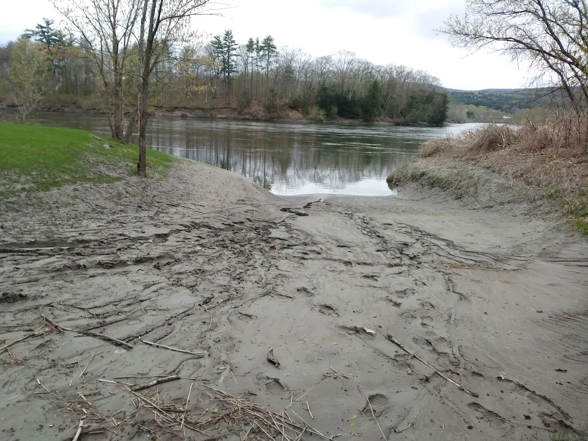 Claremont NH Connecticut River Boat Launch