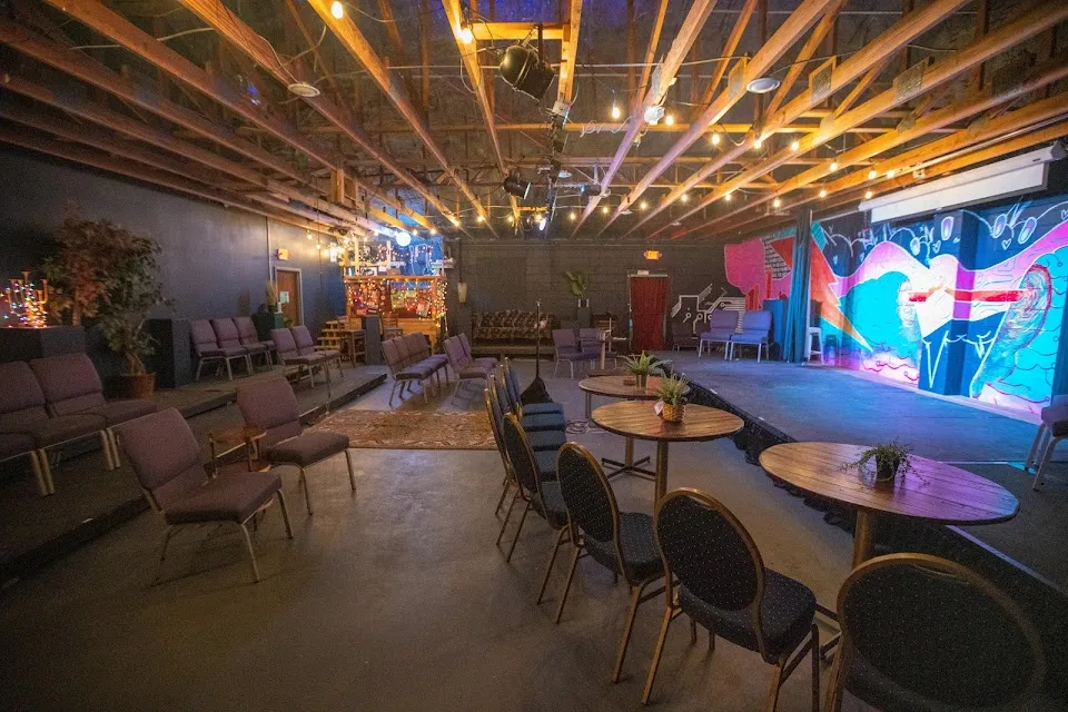Front Porch Improv: Savannah's Home for Comedy