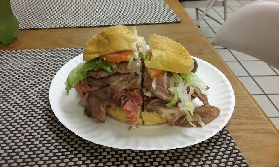 Mike's Deli & Pizza