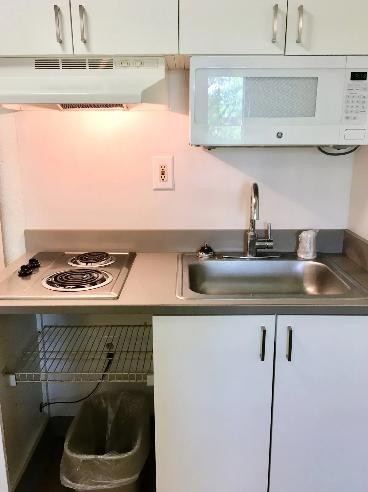 InTown Suites Extended Stay North Charleston SC - Rivers Ave
