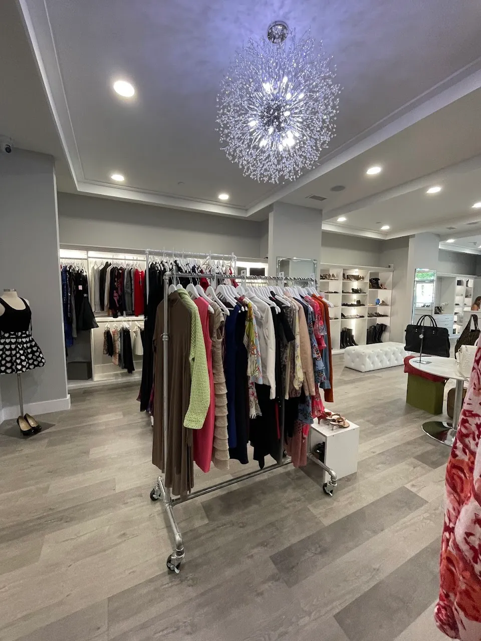 Jolie Luxury Consignment Boutique