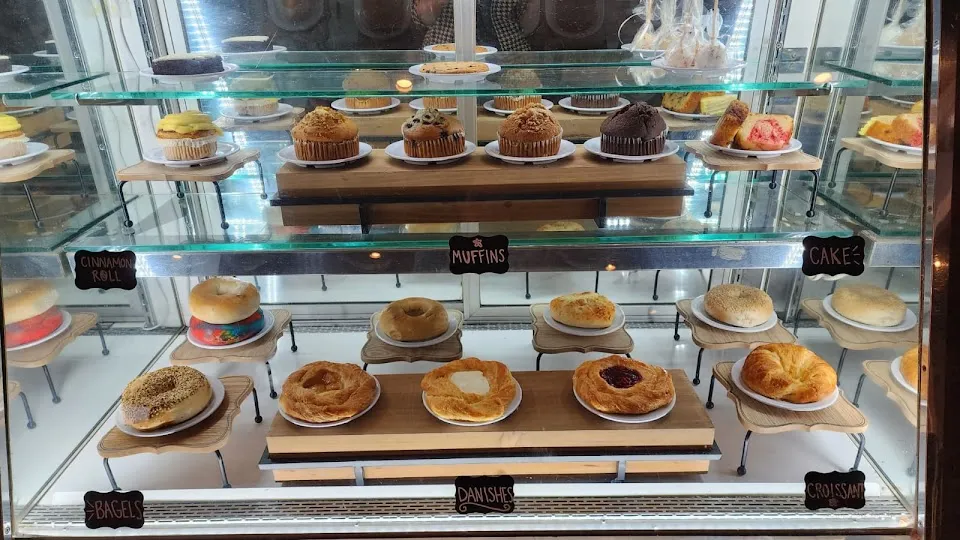 Coffeeholics Cafe & Bakery