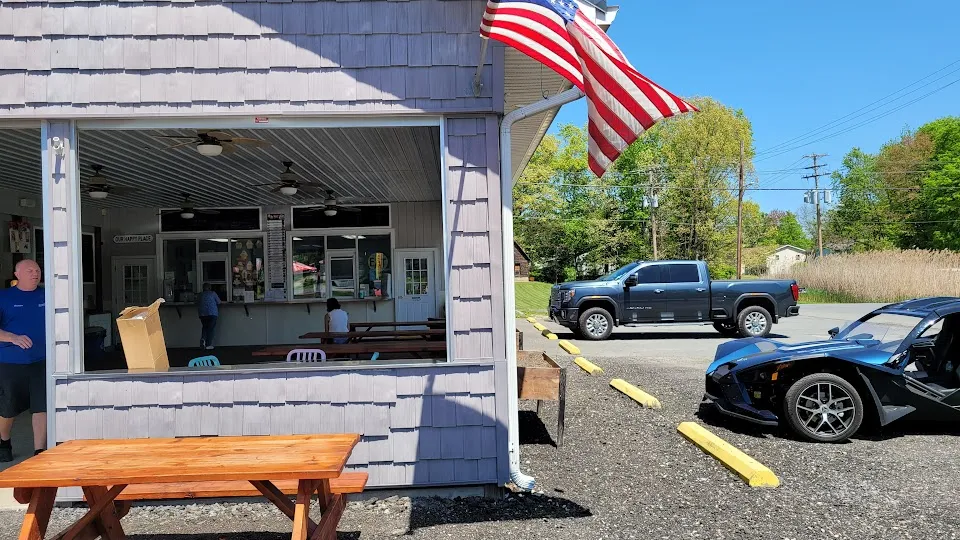 Hometown Ice Cream and Grill