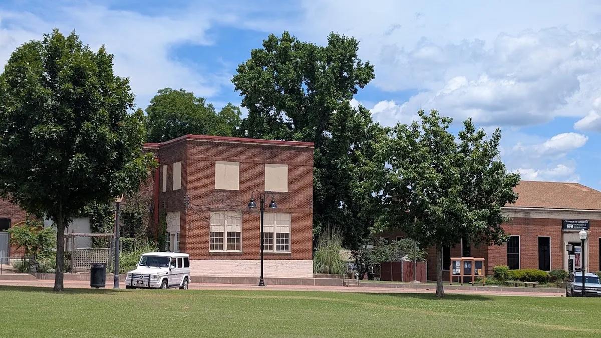 Tahlequah Area Chamber of Commerce