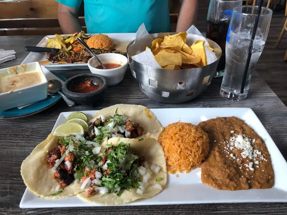 La Cantina Cocina Mexicana