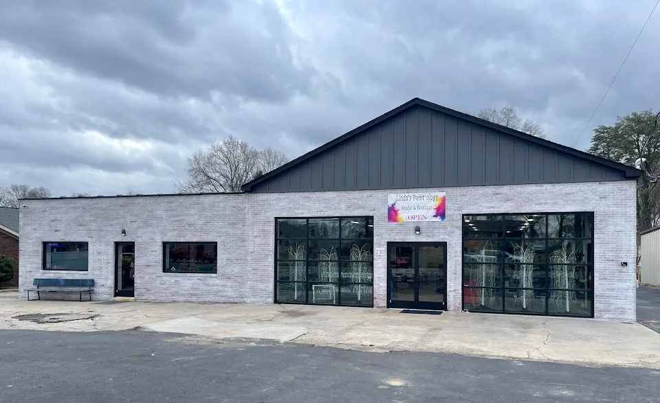 Linda's Paintology Studio & Boutique