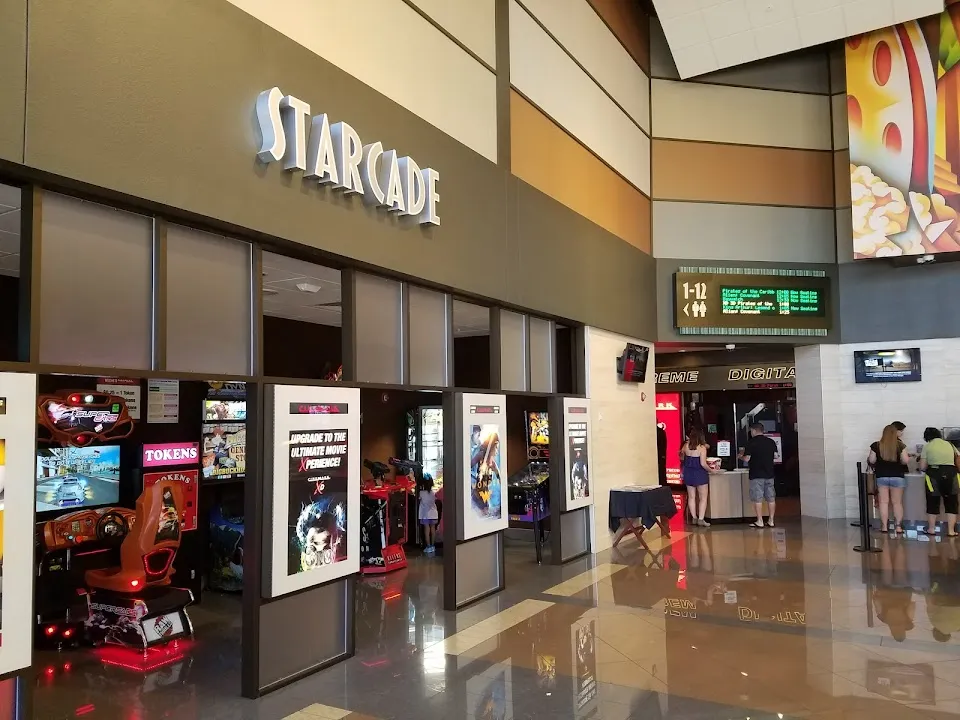 Cinemark Century La Quinta XD and SCREENX