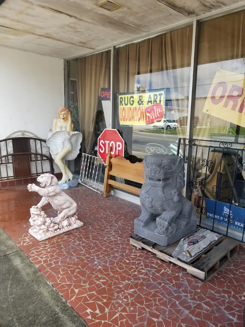 MJ Rug & Art Gallery